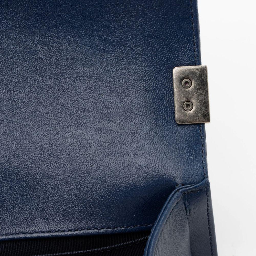 Chanel Lambskin Small Boy Bag reconditionné - Reebelo France