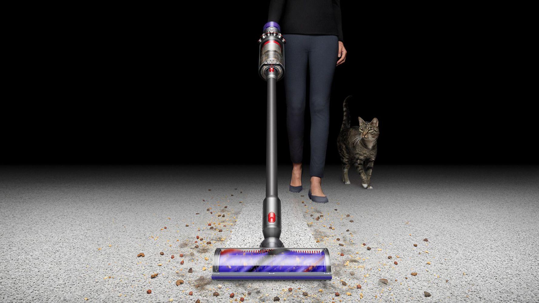 Aspirateur balai sans fil Dyson SV28 V11 Plus reconditionné - Reebelo France
