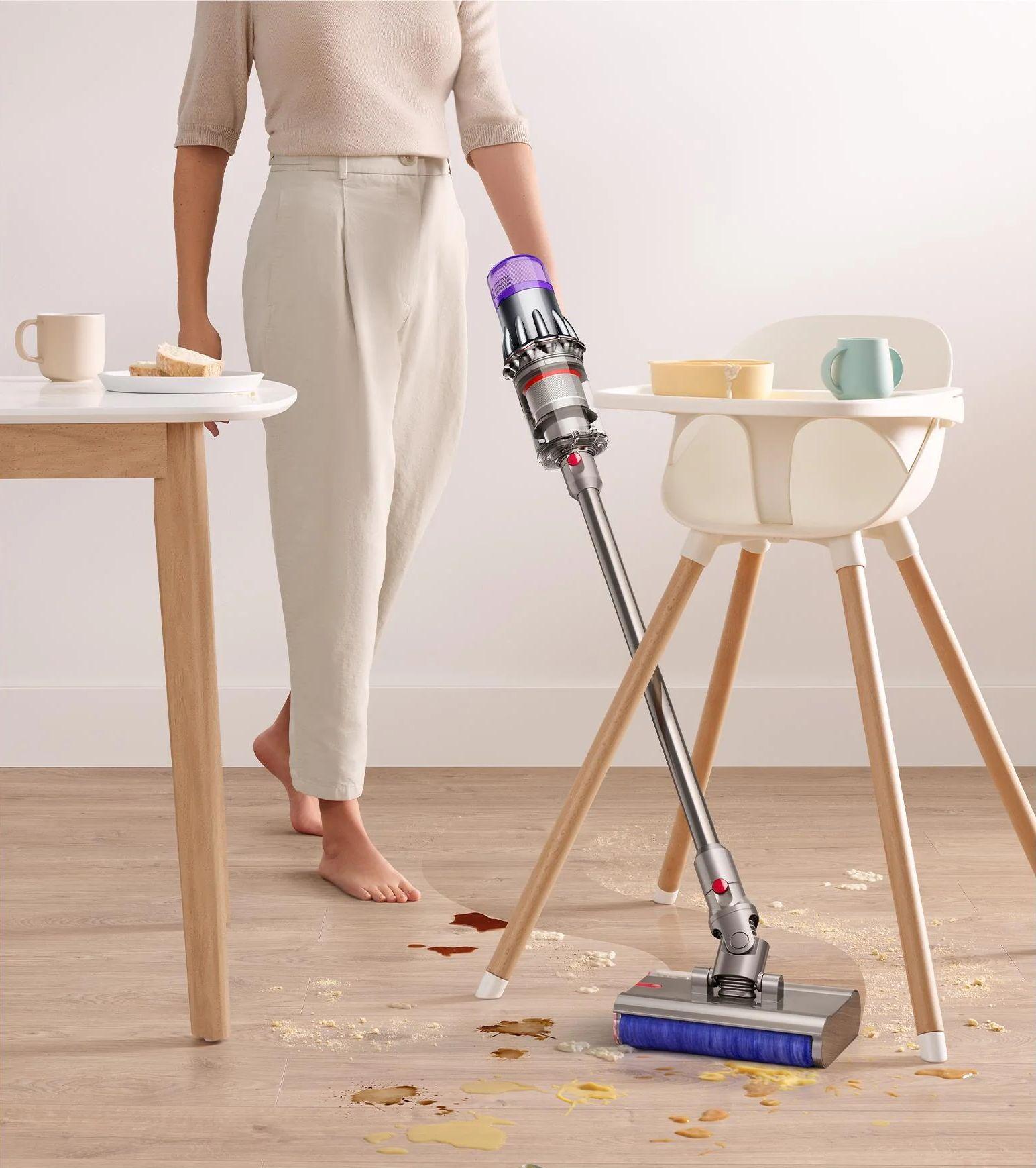 Dyson V9 Submarine Wet and Dry Vacuum Cleaner reconditionné - Reebelo France